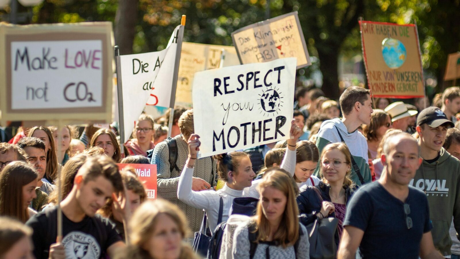 La repressione dell’attivismo climatico è in crescita